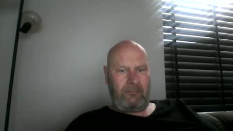 Snapshot of bigmike3339 chatting on 02.12.26 bigmike3339 online show from 02.12.26