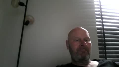 Snapshot of bigmike3339 chatting on 03.17.26 bigmike3339 online show from 03.17.26