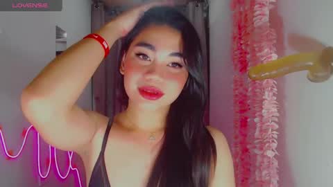 kiaaannaaaa online show from 04.18.26