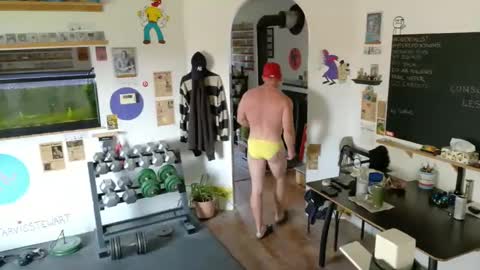 Snapshot of bigredmachine25 chatting on 09.19.25 Jarvis online show from 09.19.25