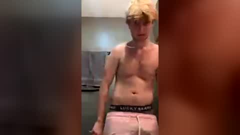 bigskinnyboyshh online show from 07.10.26