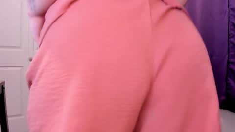 Snapshot of bigt3ti chatting on 01.17.25  Nubia  online show from 01.17.25