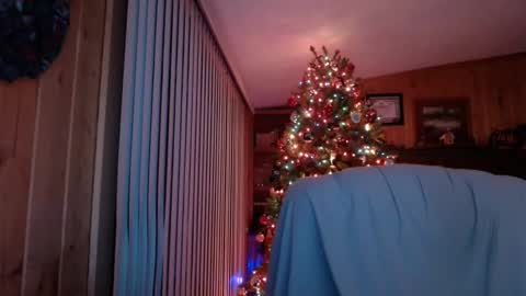 bigthicksatisfying2 online show from 12.20.24