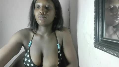 Snapshot of bigtits_giina chatting on 08.02.26 bigtits_giina online show from 08.02.26