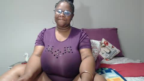 Snapshot of bigtitshornygirlxxx chatting on 07.26.26 Lona online show from 07.26.26