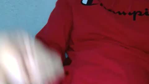 Snapshot of bigyyaso chatting on 01.18.26 Horny Couple online show from 01.18.26