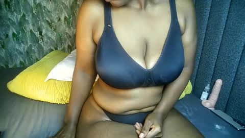 Snapshot of bigyybigy chatting on 03.02.26 bigyybigy online show from 03.02.26