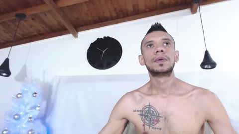 Snapshot of bigzehuz chatting on 12.27.24 andres online show from 12.27.24