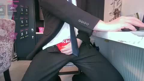 Snapshot of bijiminy chatting on 01.10.25 bijiminy online show from 01.10.25