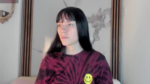 Snapshot of bilie__eilish chatting on 02.25.26 bilie__eilish online show from 02.25.26