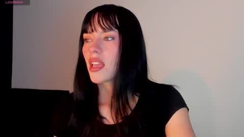 Snapshot of bilie__eilish chatting on 02.26.26 bilie__eilish online show from 02.26.26