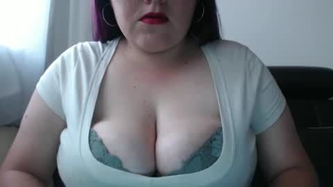 Snapshot of billie_k chatting on 01.12.25 billie online show from 01.12.25