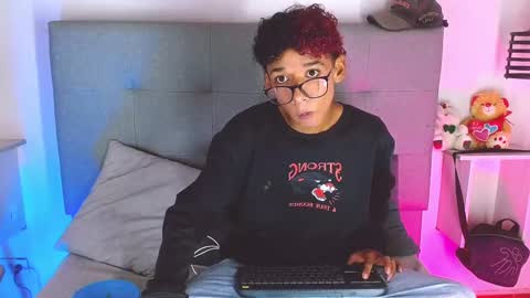 Snapshot of billie_turner_ chatting on 09.30.25 B-I-L-L-I-E 3 online show from 09.30.25