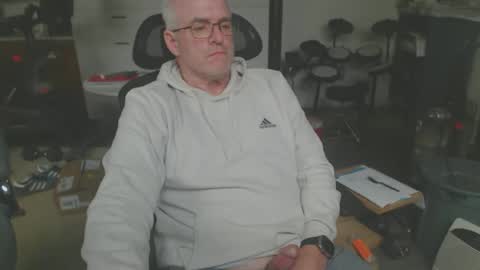 Snapshot of billp750876 chatting on 04.26.26 billp750876 online show from 04.26.26