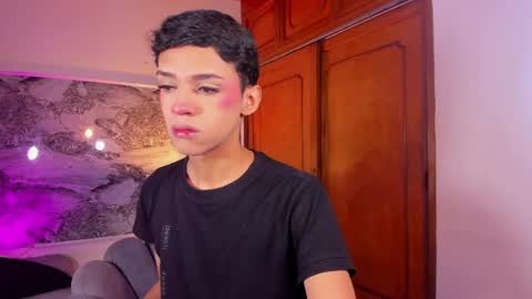 Sam online show from 04.10.26