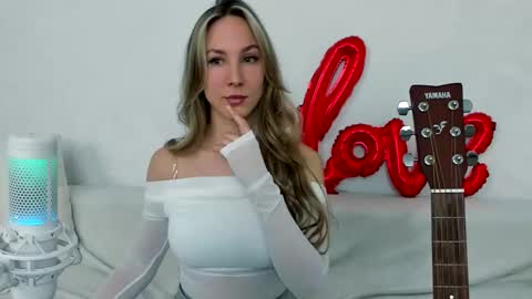 Snapshot of biss_queen chatting on 03.03.26 biss_queen online show from 03.03.26