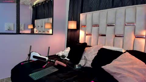  ..  .. online show from 02.11.25