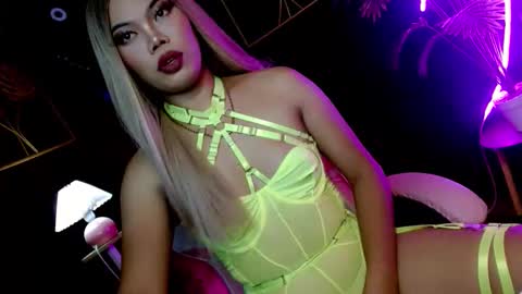 bitchinthecityxx online show from 05.07.26