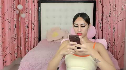 farrah online show from 07.11.26