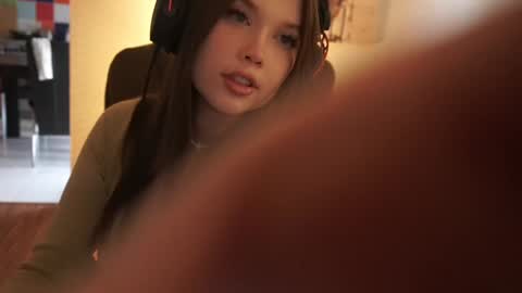 Ann Braslowsky online show from 03.12.25