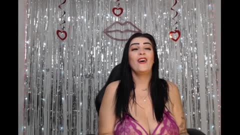 Snapshot of bivi_hot chatting on 12.27.24 bivi  hot online show from 12.27.24