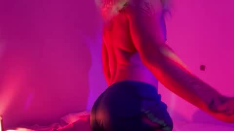 bizarr_o online show from 09.23.25