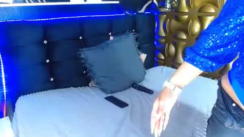 Ambar online show from 12.31.24