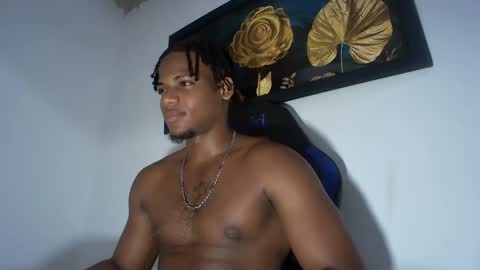 Snapshot of black_dicck chatting on 01.22.25 tu morenito online show from 01.22.25