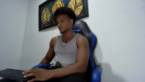 Snapshot of black_dicck chatting on 02.03.25 tu morenito online show from 02.03.25