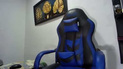 Snapshot of black_dicck chatting on 02.16.25 tu morenito online show from 02.16.25