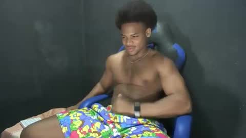 Snapshot of black_dicck chatting on 10.23.25 tu morenito online show from 10.23.25