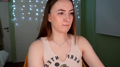 Snapshot of black_eva_ chatting on 12.28.24 Eva online show from 12.28.24