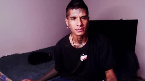 Snapshot of black_firex chatting on 10.10.25 black_firex online show from 10.10.25