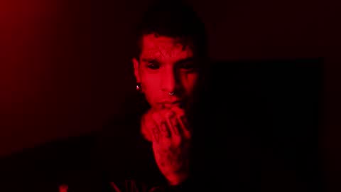 Snapshot of black_firex chatting on 10.12.25 black_firex online show from 10.12.25