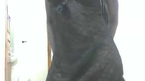 Snapshot of black_hot233 chatting on 03.11.25 black_hot233 online show from 03.11.25