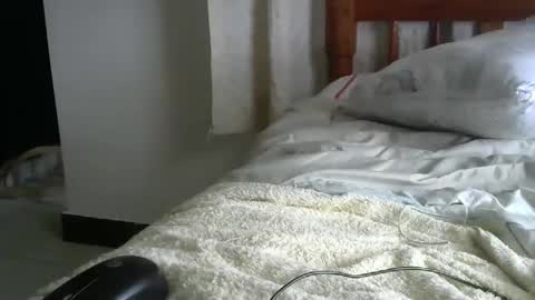 Snapshot of black_hot233 chatting on 03.12.25 black_hot233 online show from 03.12.25