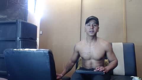 black_hot26 online show from 01.04.25