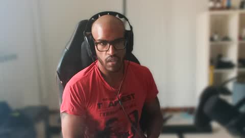 Master online show from 04.14.26