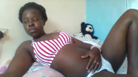 Snapshot of black_naughty900 chatting on 11.01.25 black_naughty900 online show from 11.01.25