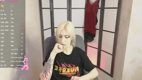 Snapshot of black_orchides chatting on 05.16.26 Emily online show from 05.16.26