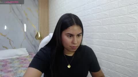 Snapshot of black_panther_8 chatting on 06.23.26 mari online show from 06.23.26