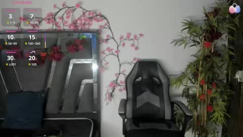 B L A C K  R O S E  online show from 10.19.25