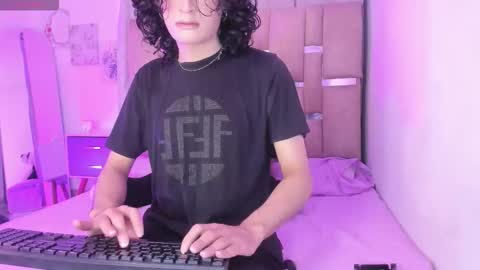 B L A C K  R O S E  online show from 02.22.26