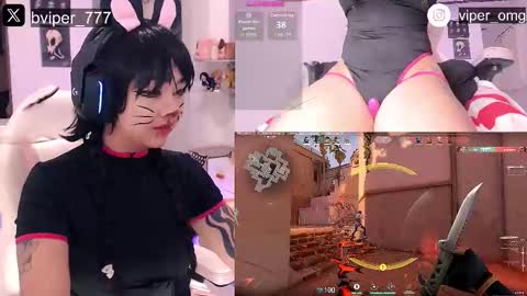Snapshot of black_viperr chatting on 11.15.25 Mel online show from 11.15.25