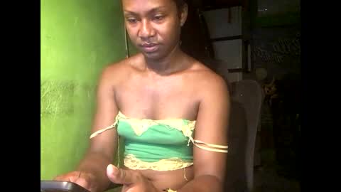 Snapshot of blackasiancockts chatting on 02.05.26 Crystal online show from 02.05.26