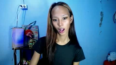 blackbarbiechantalxvx online show from 10.15.25