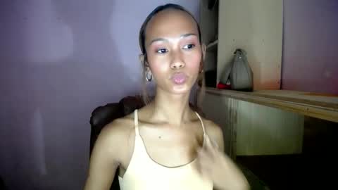 blackbarbiechantalxvx online show from 10.23.25