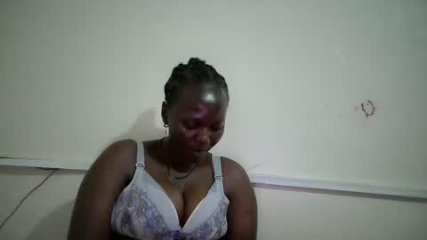 Snapshot of blackdollshe chatting on 04.07.26 Sheila online show from 04.07.26