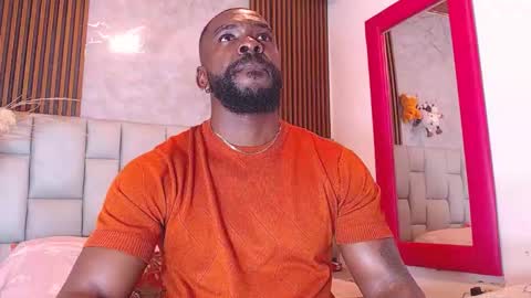 Black Emperador online show from 12.21.25