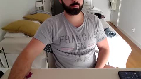 Snapshot of blackfox33 chatting on 11.17.25 blackfox33 online show from 11.17.25